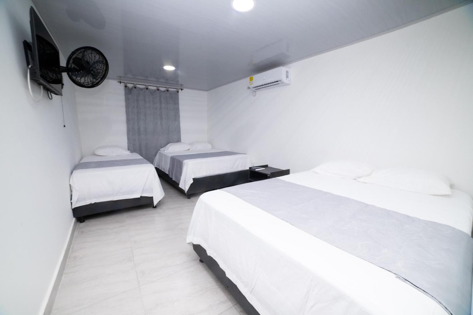 Tropical Hostal Santa Marta (Magdalena)
